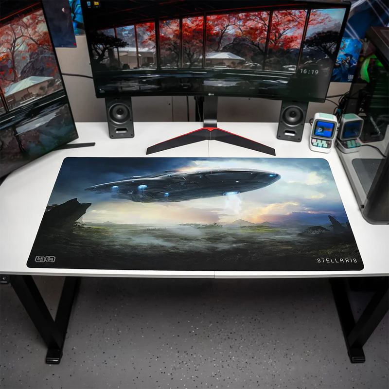 Mousepad Landing Ship by Kentaro Kanamoto