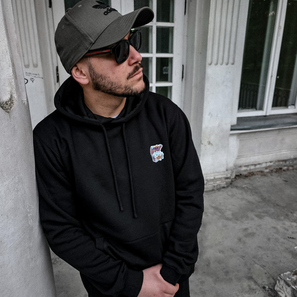 Hoodie Diamond Chest