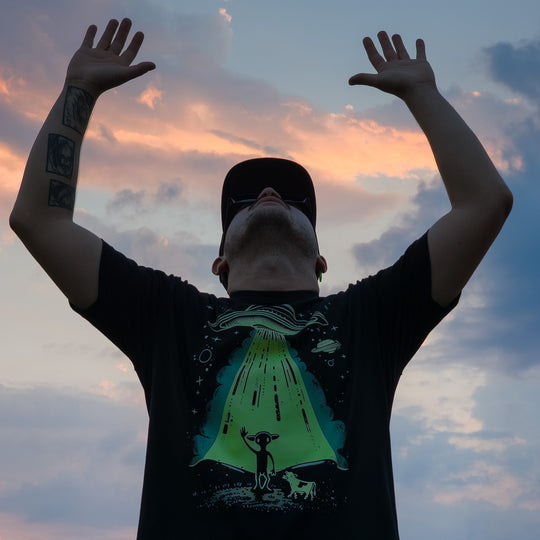 T-shirt Cosmic Cow Abductors