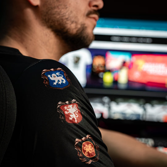 T-shirt Dynastic Heraldry