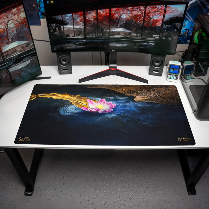 Mousepad Bloom of the East