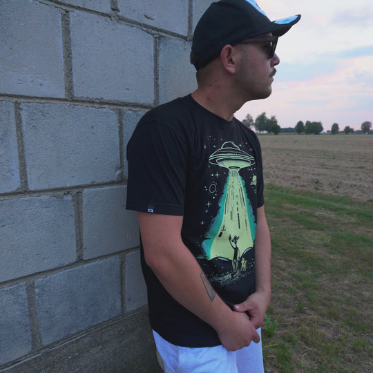 T-shirt Cosmic Cow Abductors