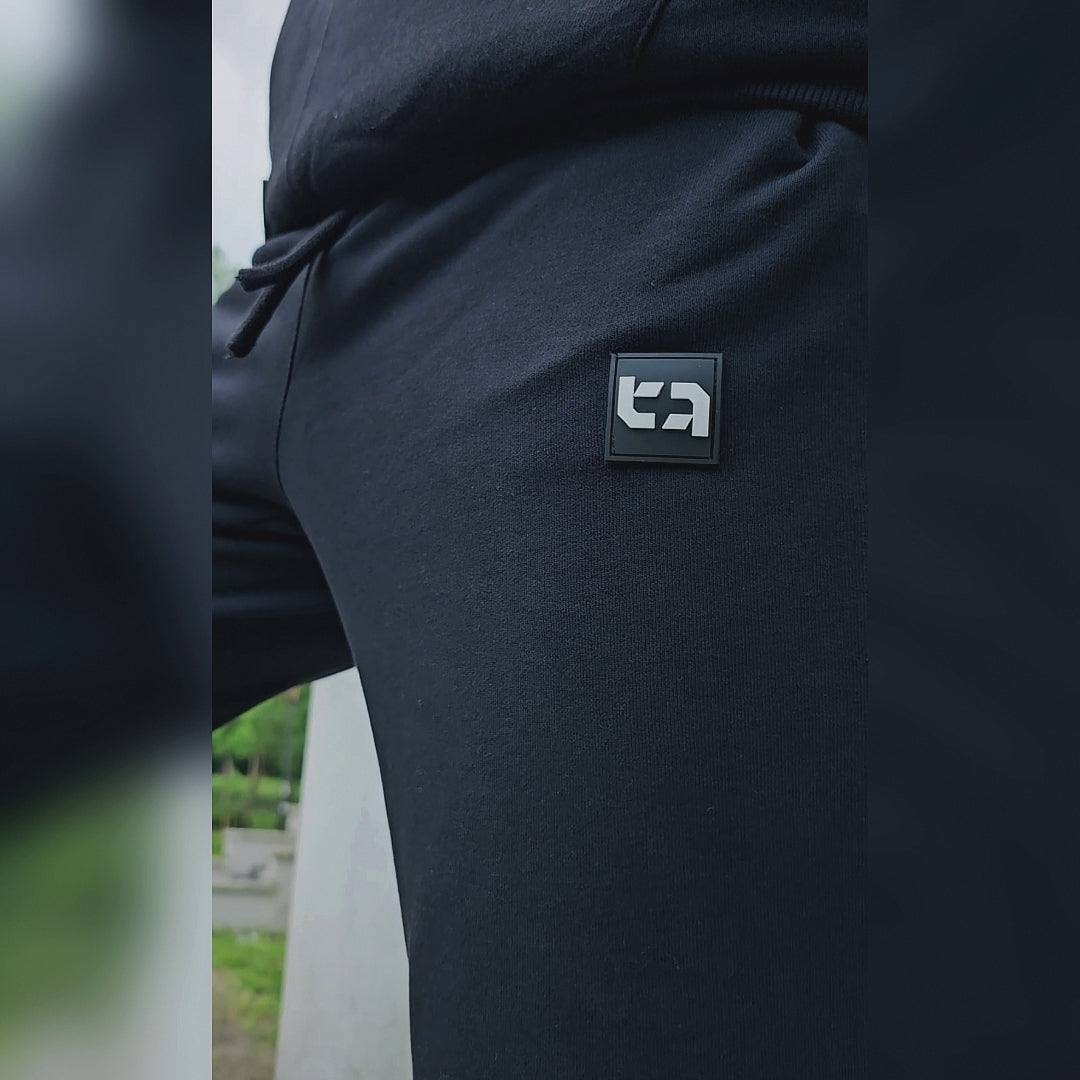 Sweatpants Simple Tilt